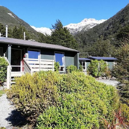 Arthur'S Pass Alpine Motel Exterior photo