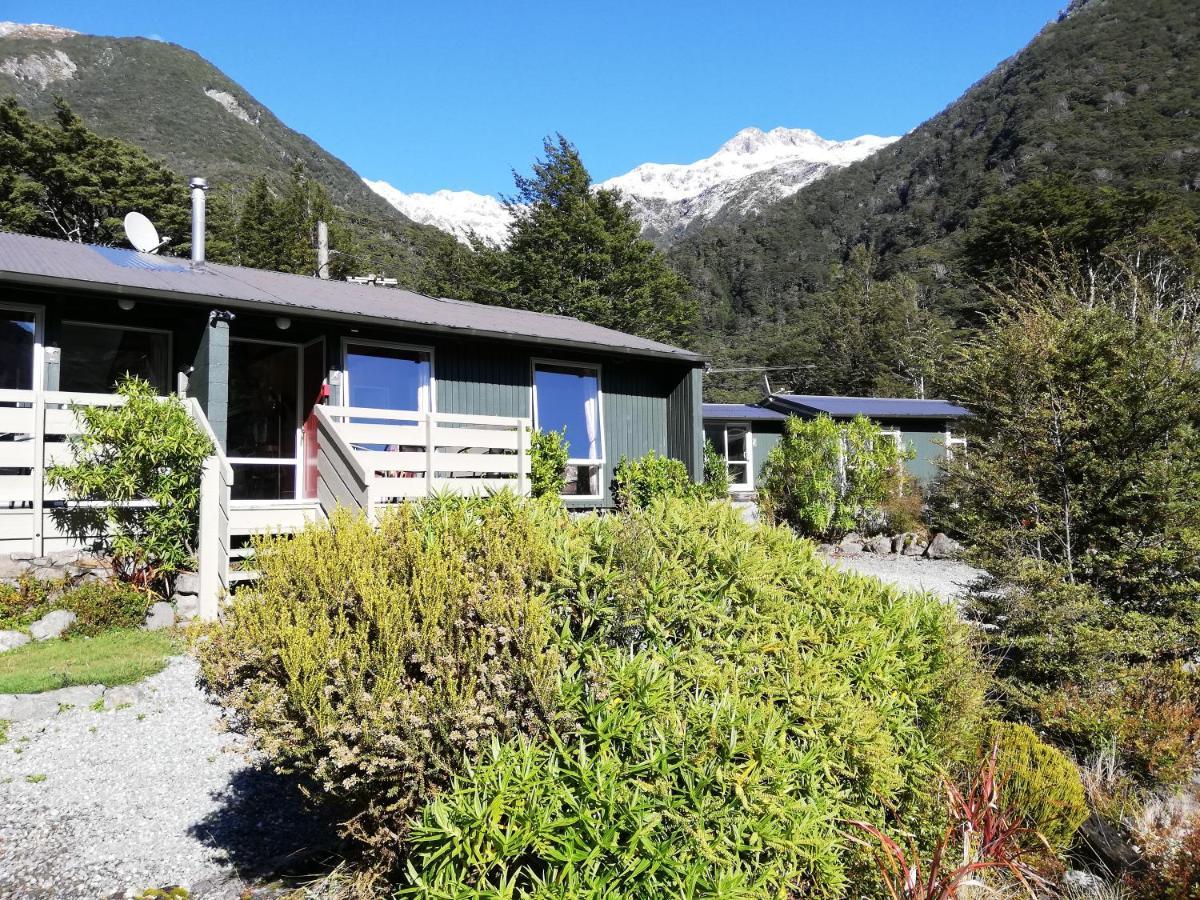 Arthur'S Pass Alpine Motel Exterior photo
