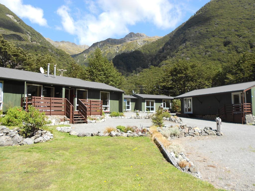 Arthur'S Pass Alpine Motel Exterior photo